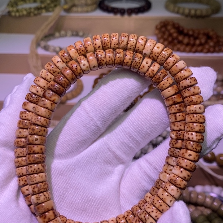 布***⁷星月菩提手串海南