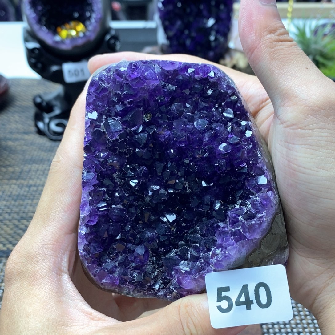 大型摆件（非配饰）未镶嵌水晶