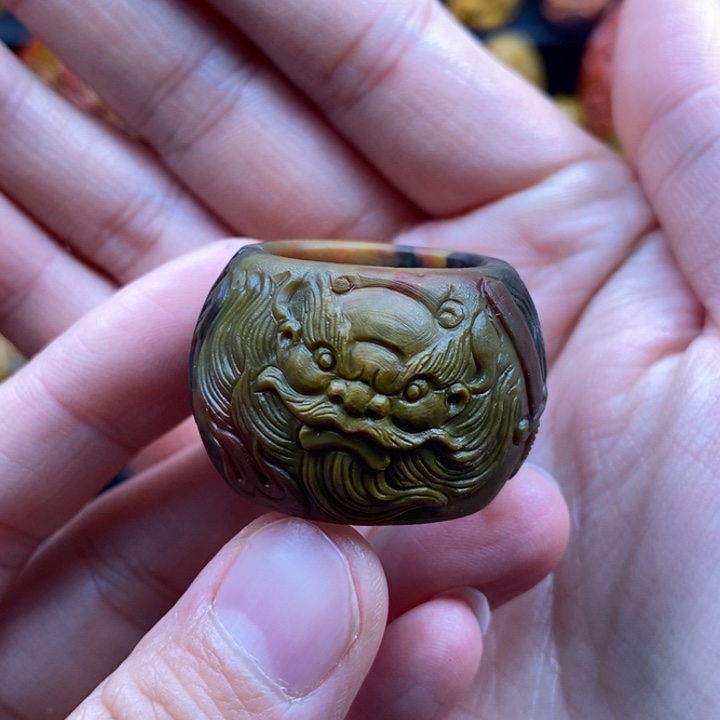 風***雲玛瑙/玉髓未镶嵌扳指战国红扳指