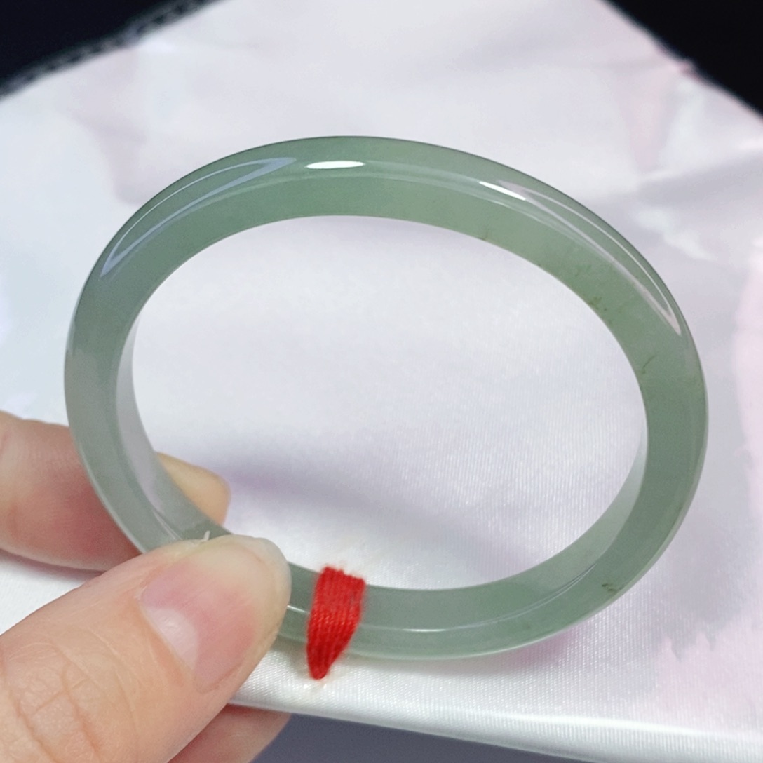 未镶嵌手镯翡翠51.2贵妃