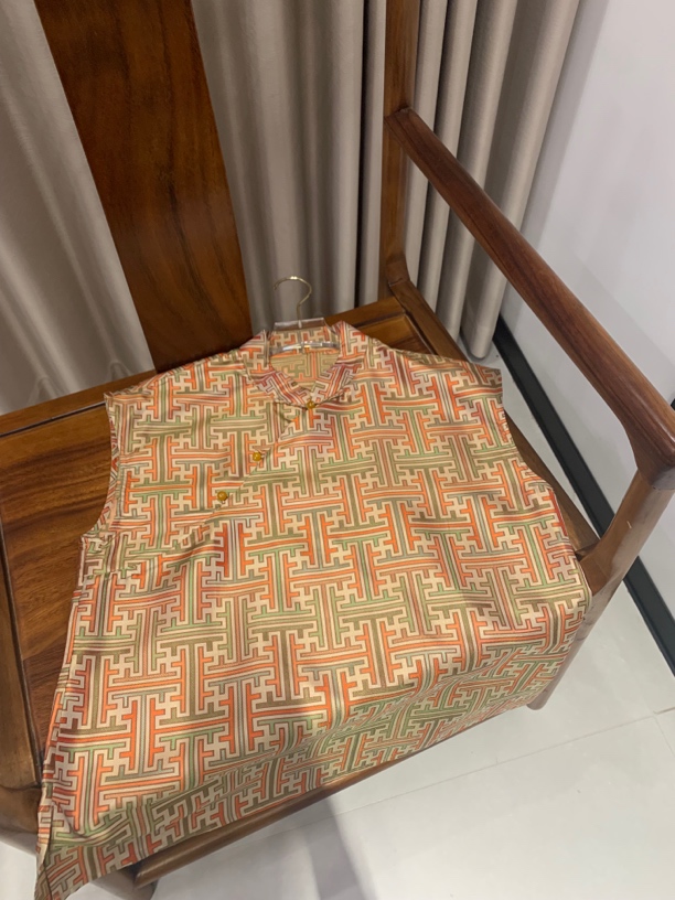 新中式桑蚕丝时尚 设计 休闲款服装