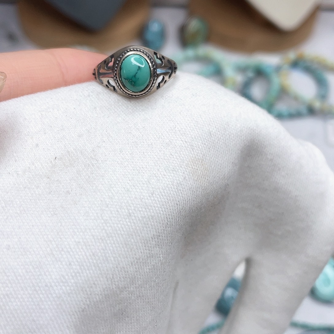 绿松石绿松石未镶嵌