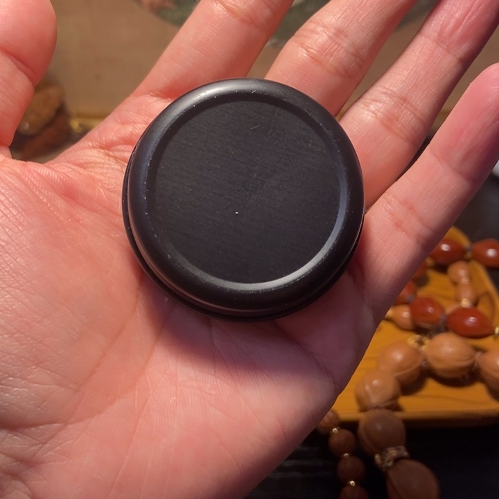 橄榄核吊坠哈哈哈