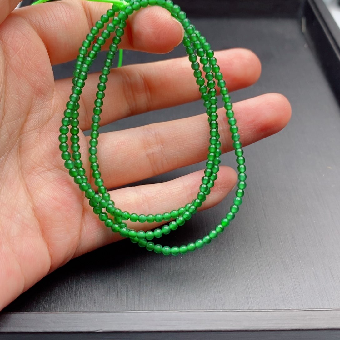 翡翠手链未镶嵌话****姐手链