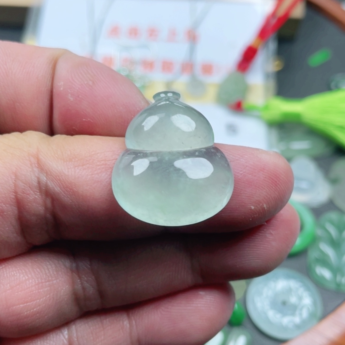 【闪购商品】翡翠颈饰未镶嵌翡翠