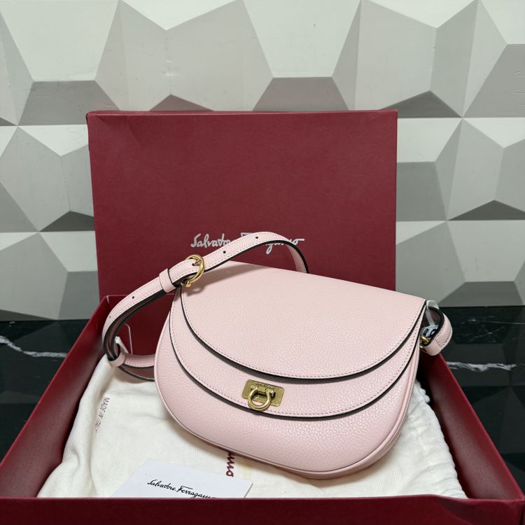 99新/菲拉格慕/C14043553318/[251125CZ02]