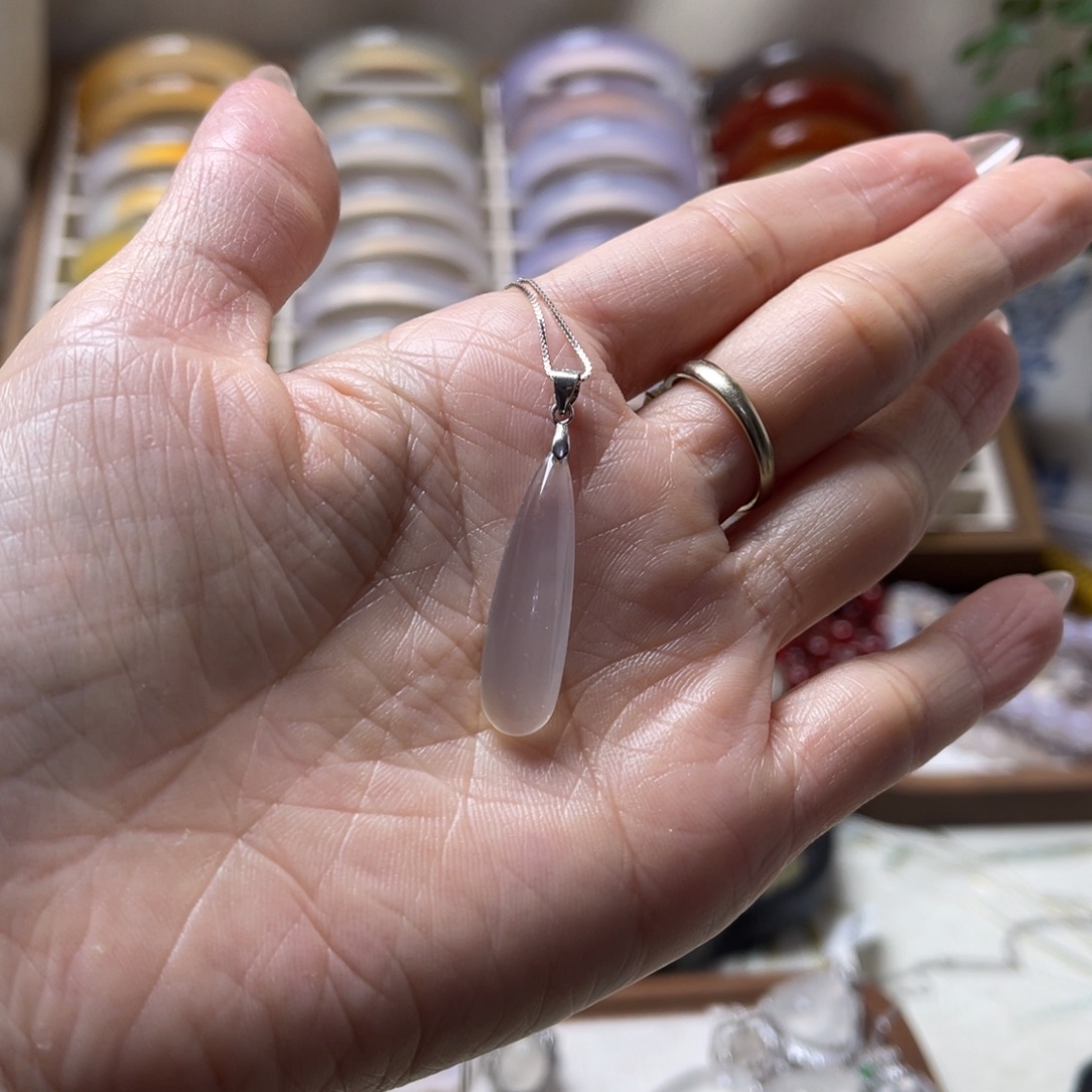 瑾***礼玛瑙/玉髓未镶嵌颈饰