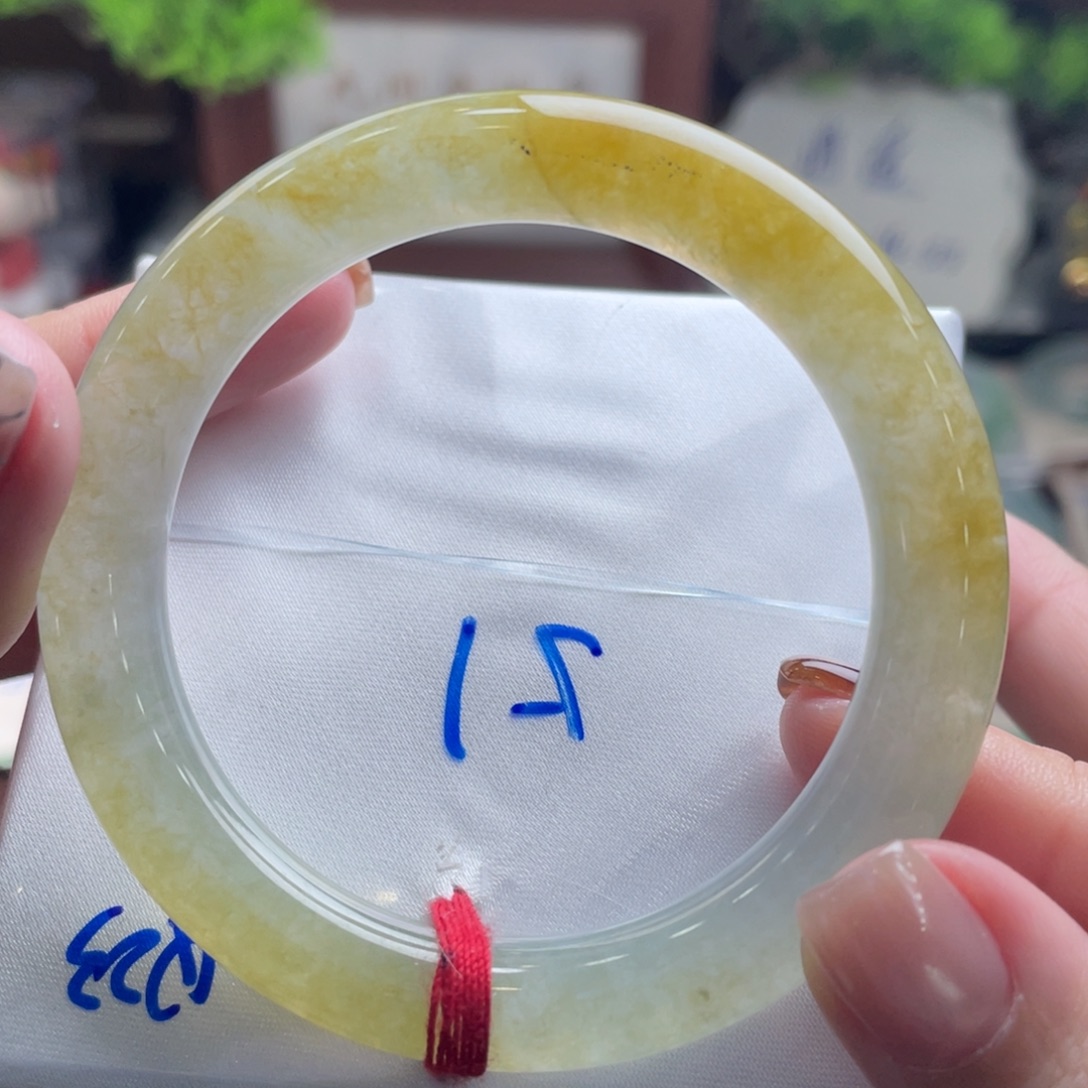 翡翠未镶嵌手镯51.1冰黄 