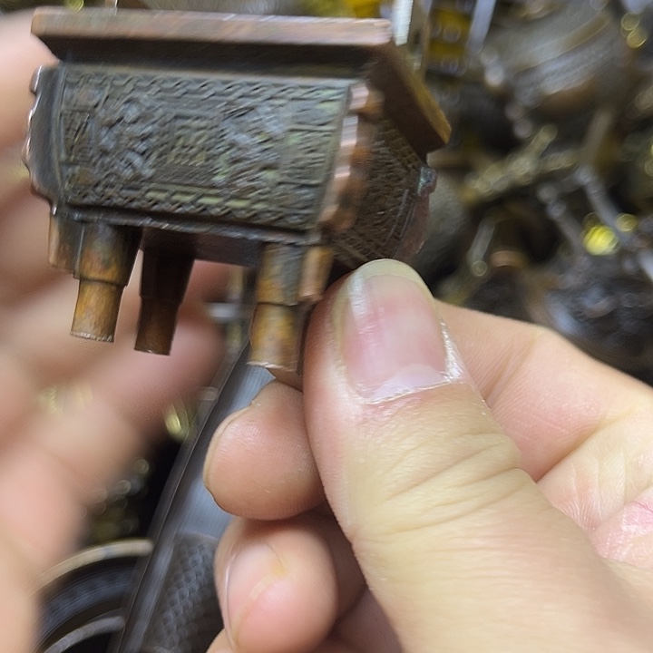 诚信经营精美铜器