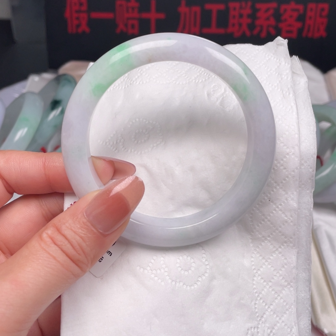 翡翠未镶嵌手镯042