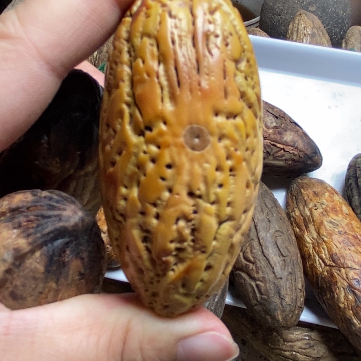 千眼菩提把件发**凹菩提