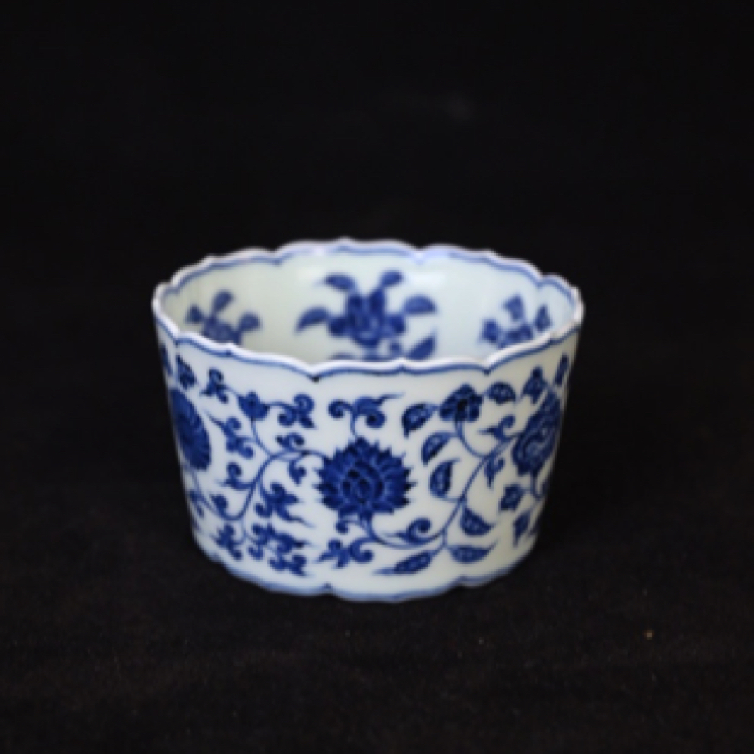 雯华堂 青花手绘仿明十二花卉直口杯 花口杯 满容约120cc 