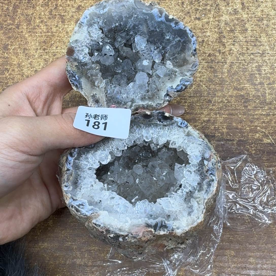 水晶大型摆件（非配饰）未镶嵌