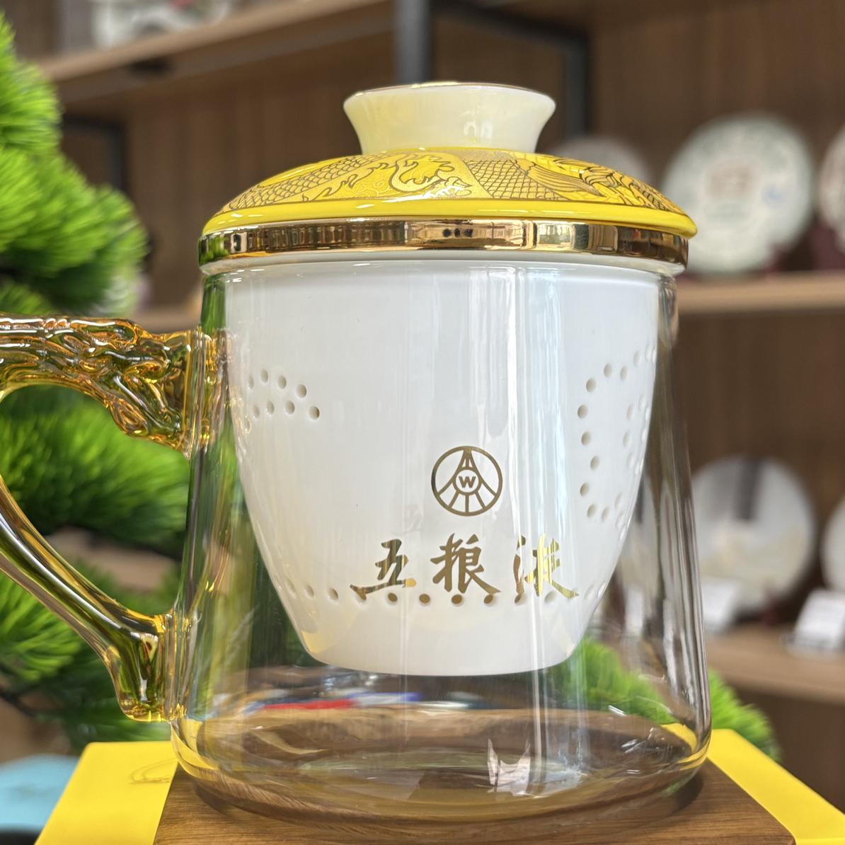 五粮液龙杯茶具（限量版）*一套