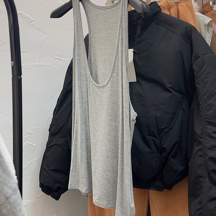 棉今天新款 灰色背心