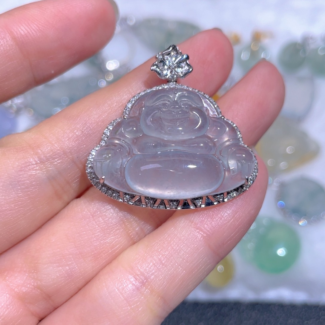 颈饰18K金镶嵌翡翠翡翠