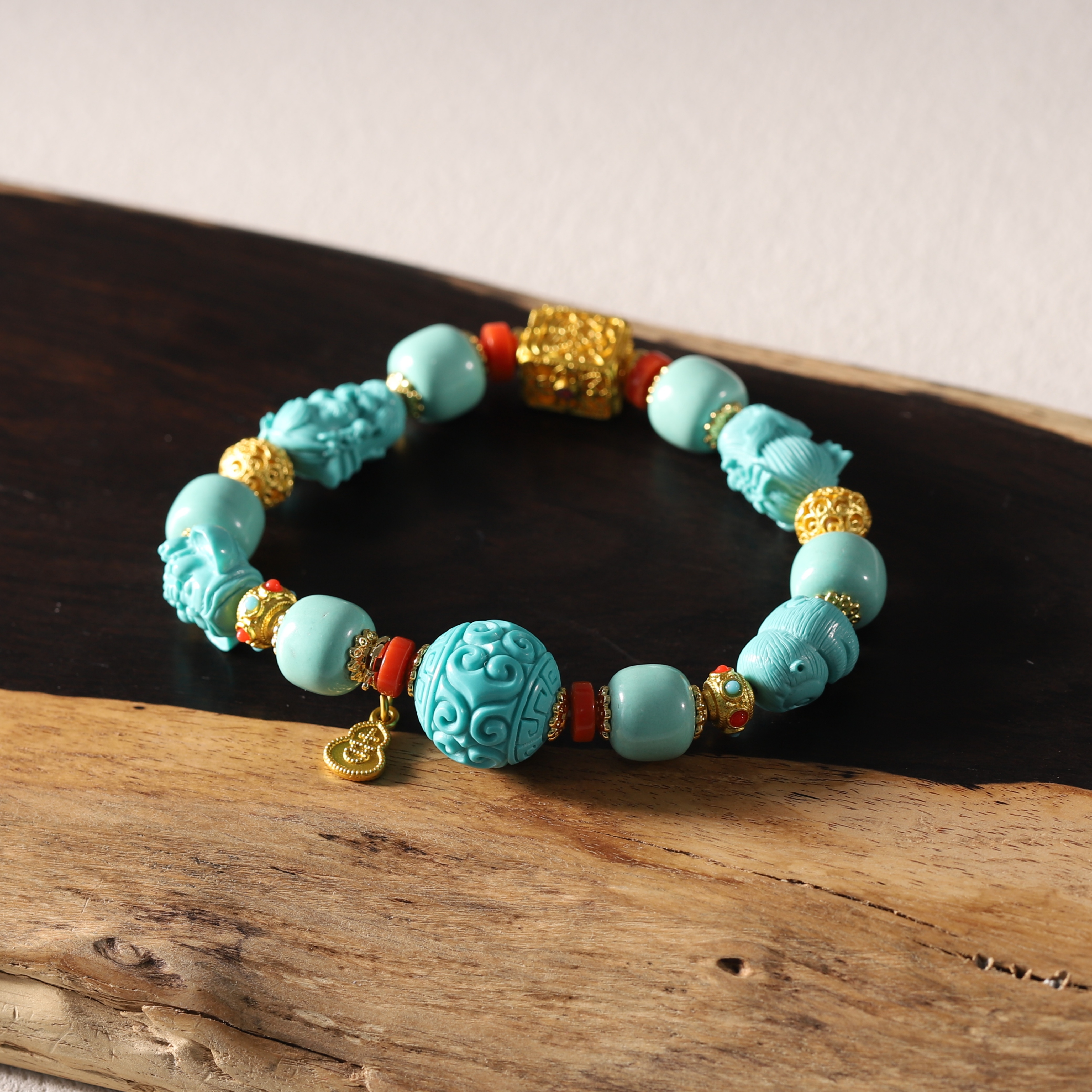 【慧慧珠宝】高端轻奢手链多样性发货HF3688S