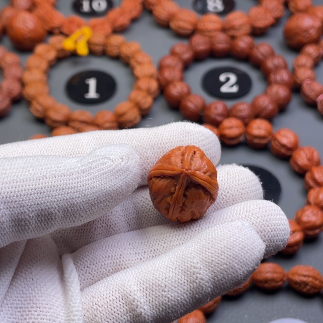 深***！文玩核桃手串野生核桃异形四棱秋子单颗