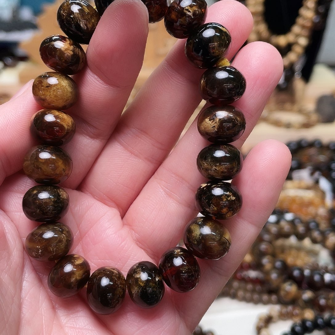 琥珀裸石未镶嵌十三10654