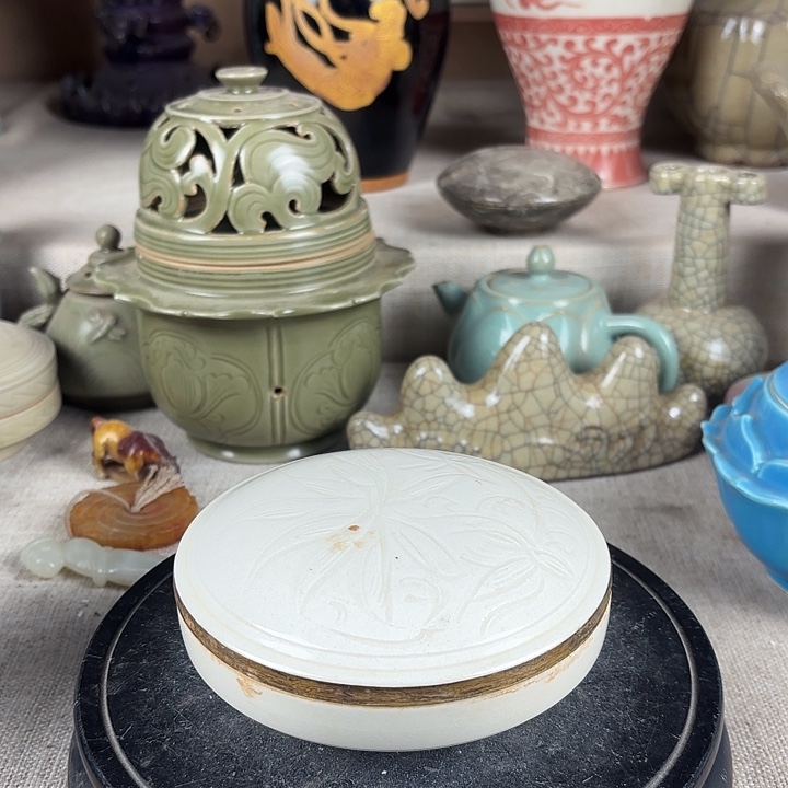 摆件瓷器好好看哦