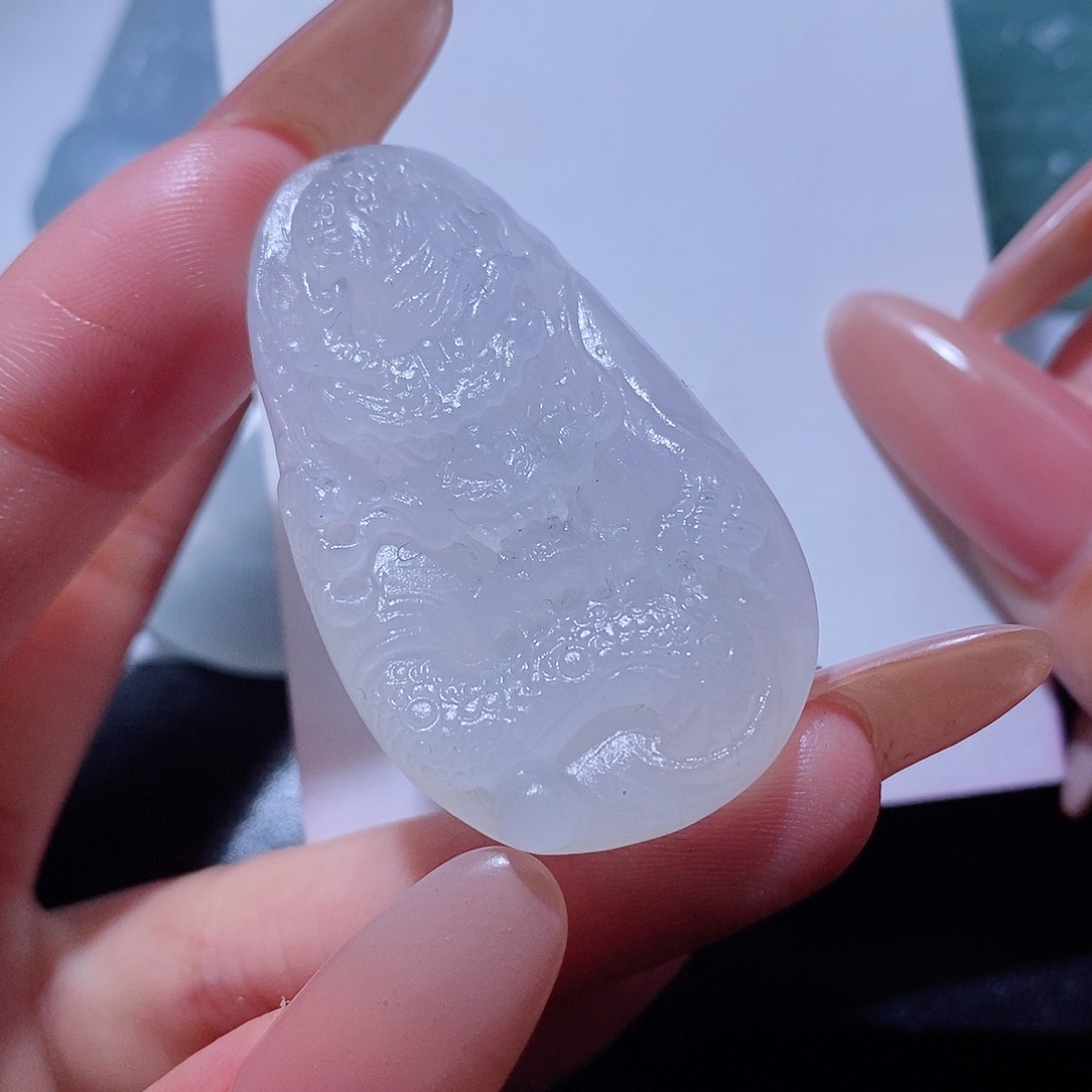 定制翡翠未镶嵌翡翠