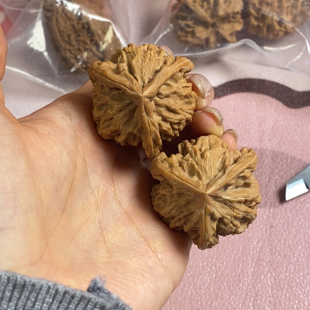 吊坠文玩核桃37盘山三棱268