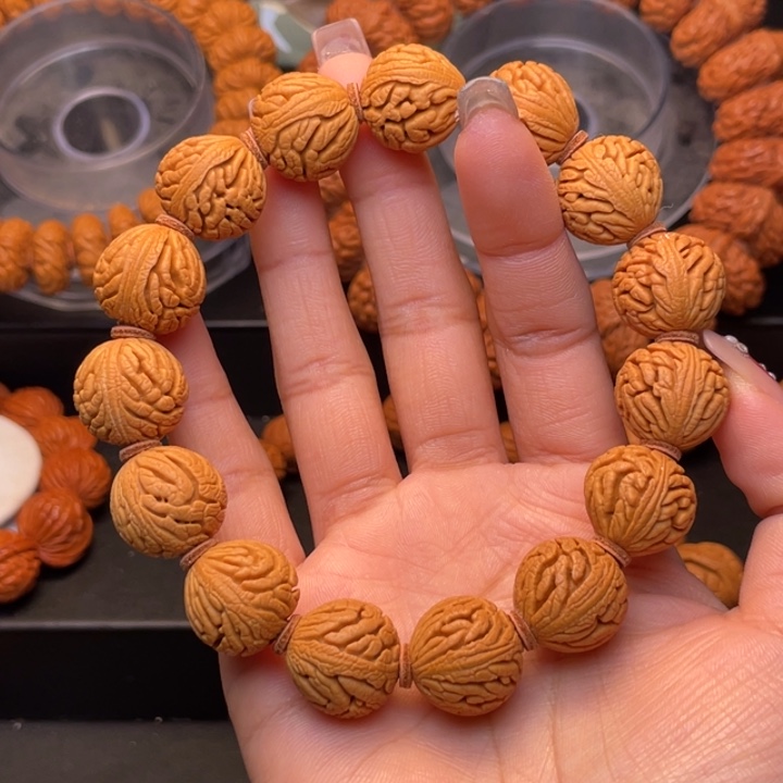 桃核手串16尺寸密纹绣球（18号链接）