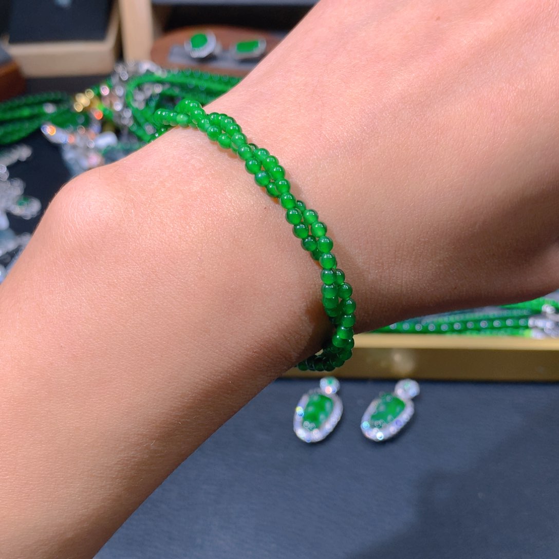 翡翠戒指未镶嵌天然翡翠