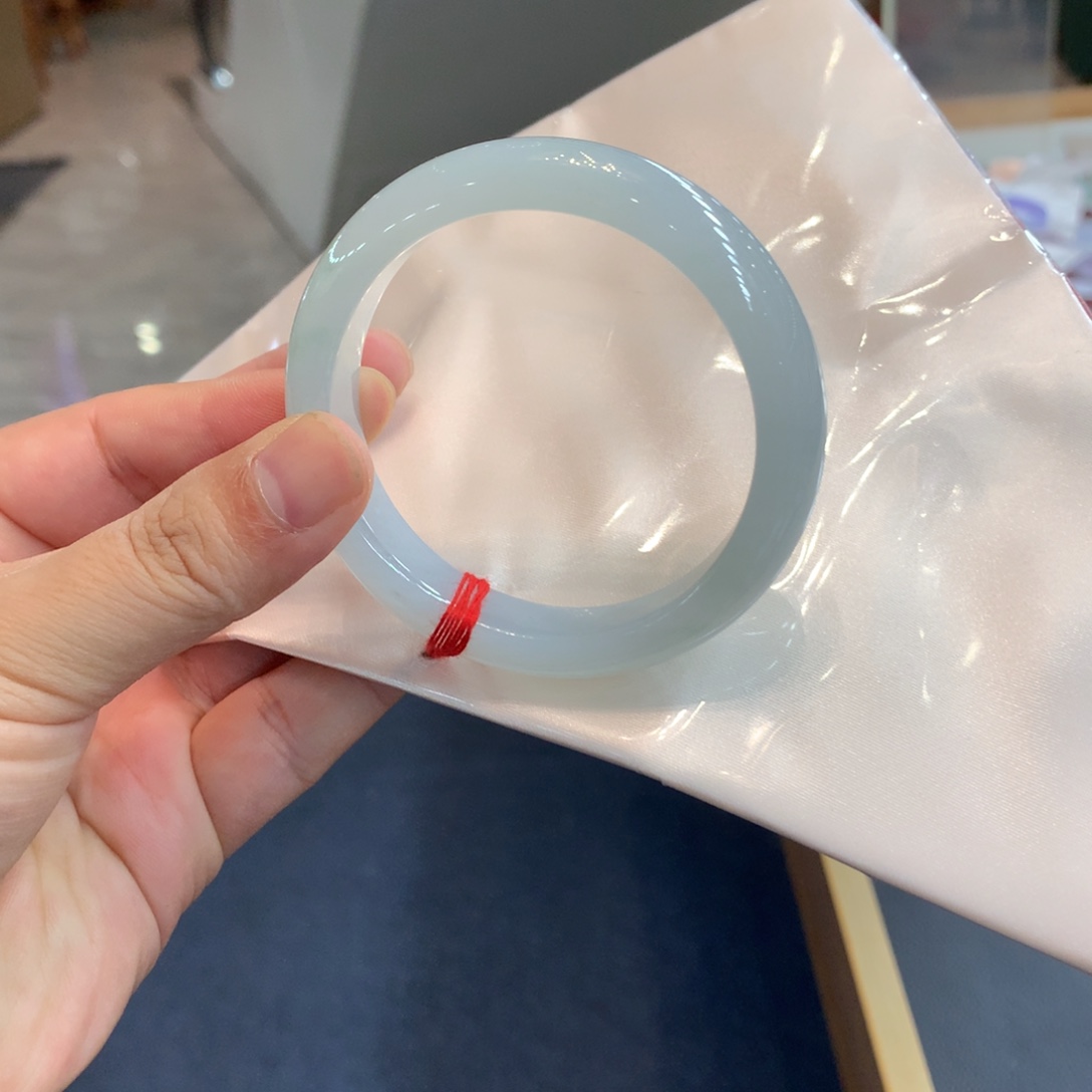 ****翡翠未镶嵌手镯手镯