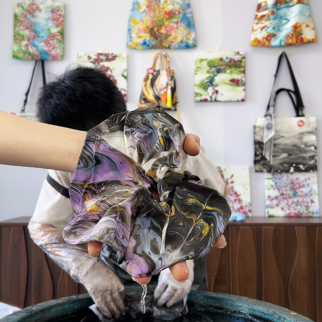 049 、不退不换333333