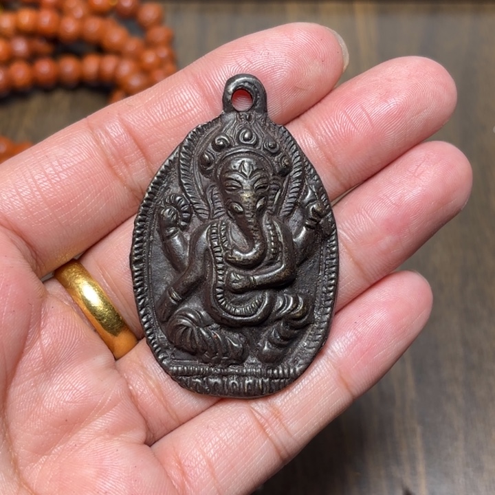 玻璃颈饰藏传喜马拉雅