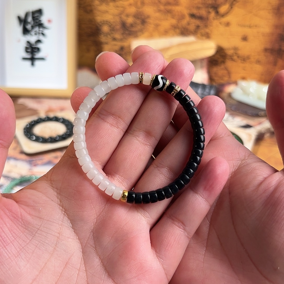 幸***3颈饰未镶嵌和田玉