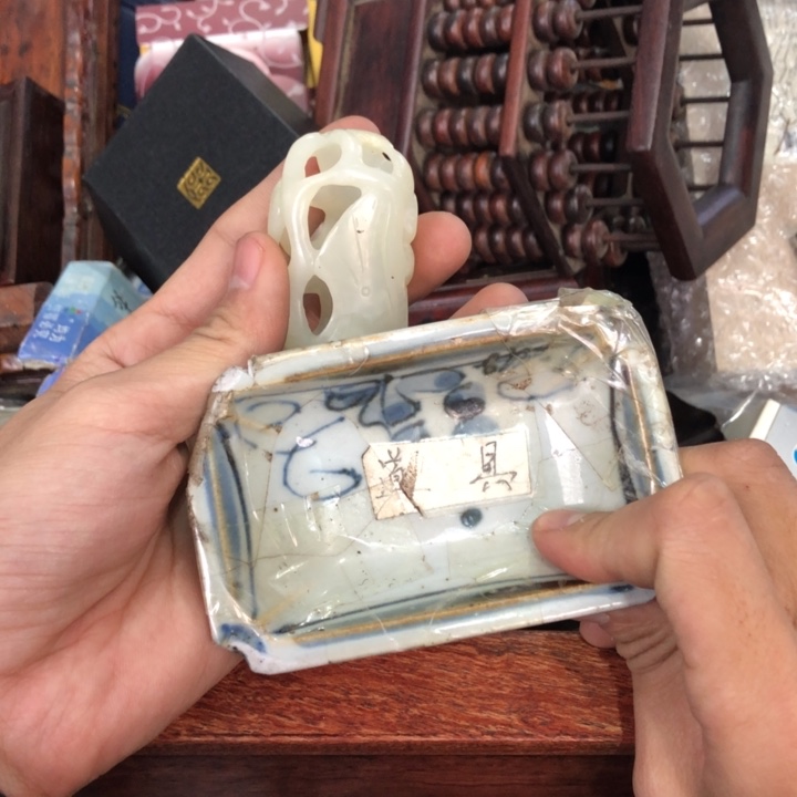 陶瓷孤品单件车里拍