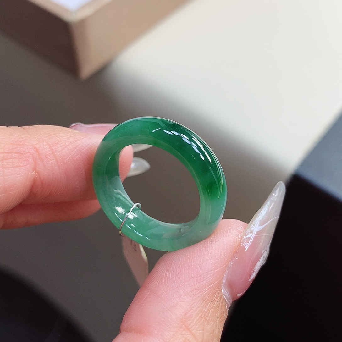 翡翠戒指未镶嵌16号