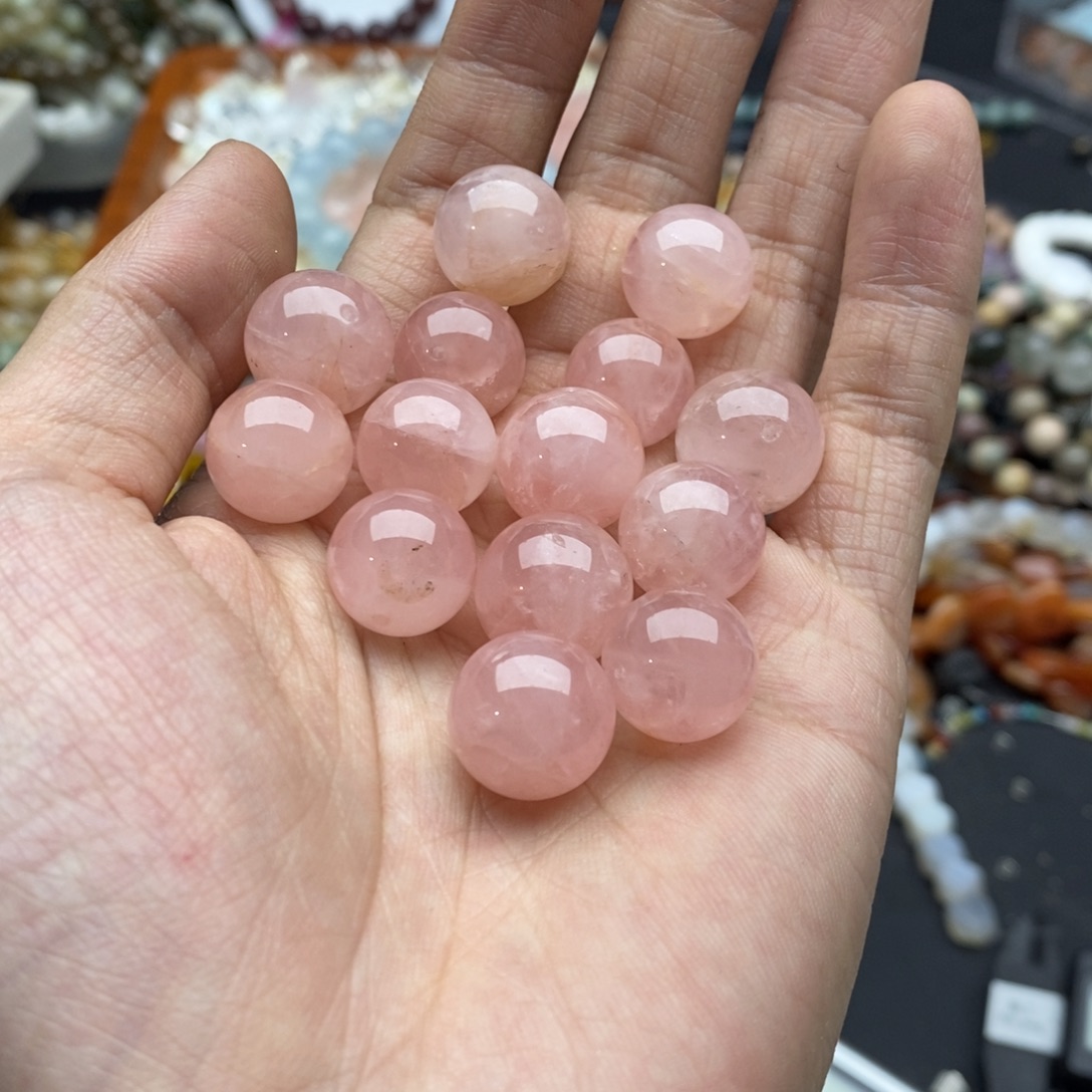 玛瑙/玉髓未镶嵌珠宝半成品一个天然13+马达加斯加粉晶