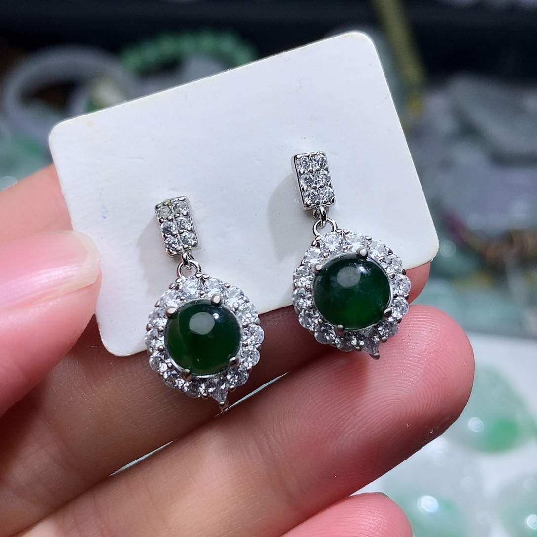 翡翠未镶嵌颈饰855