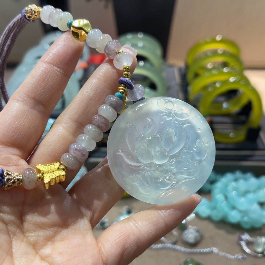 岫玉手镯未镶嵌手镯