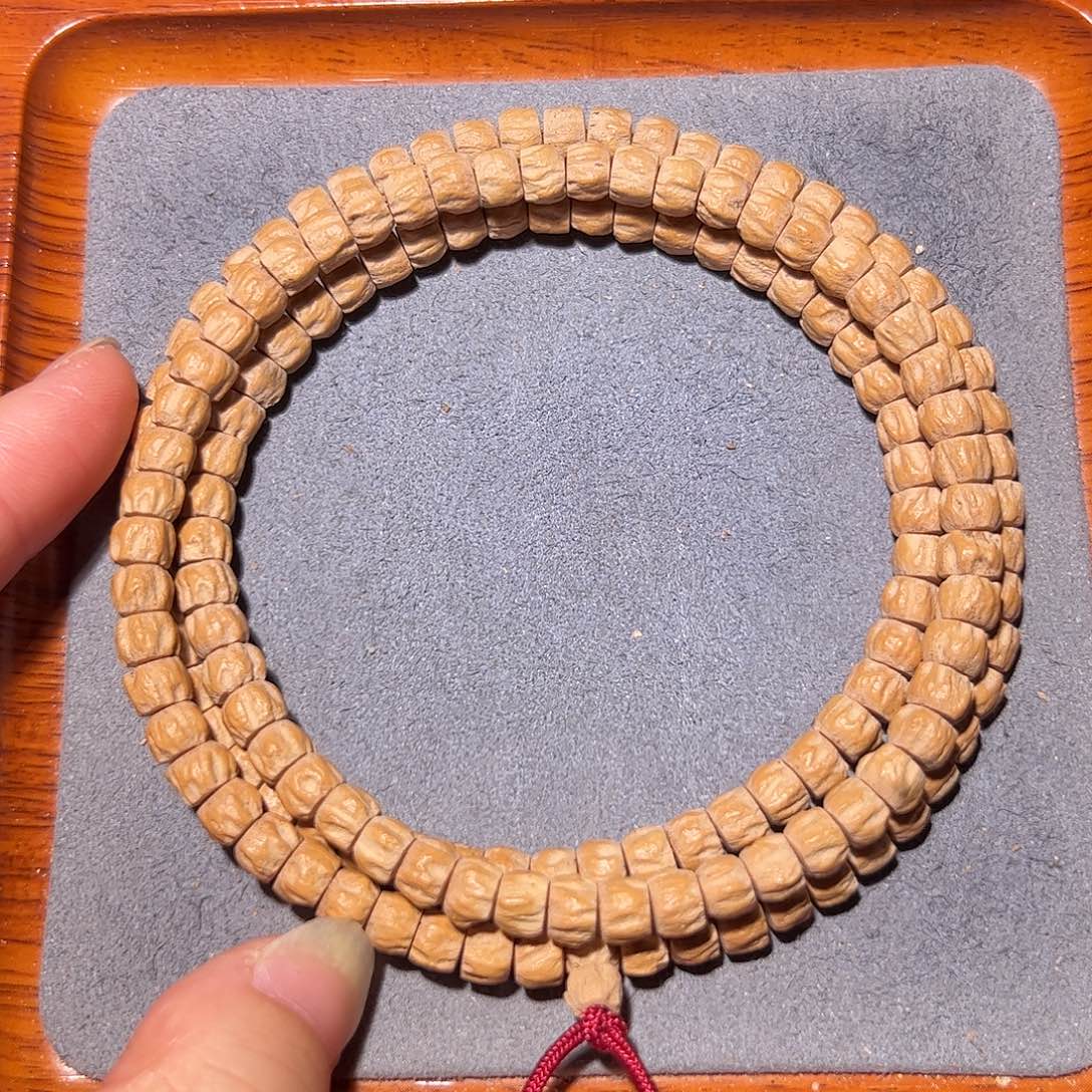 吊坠柏香籽/百香籽黄油皮方块顺6.5+