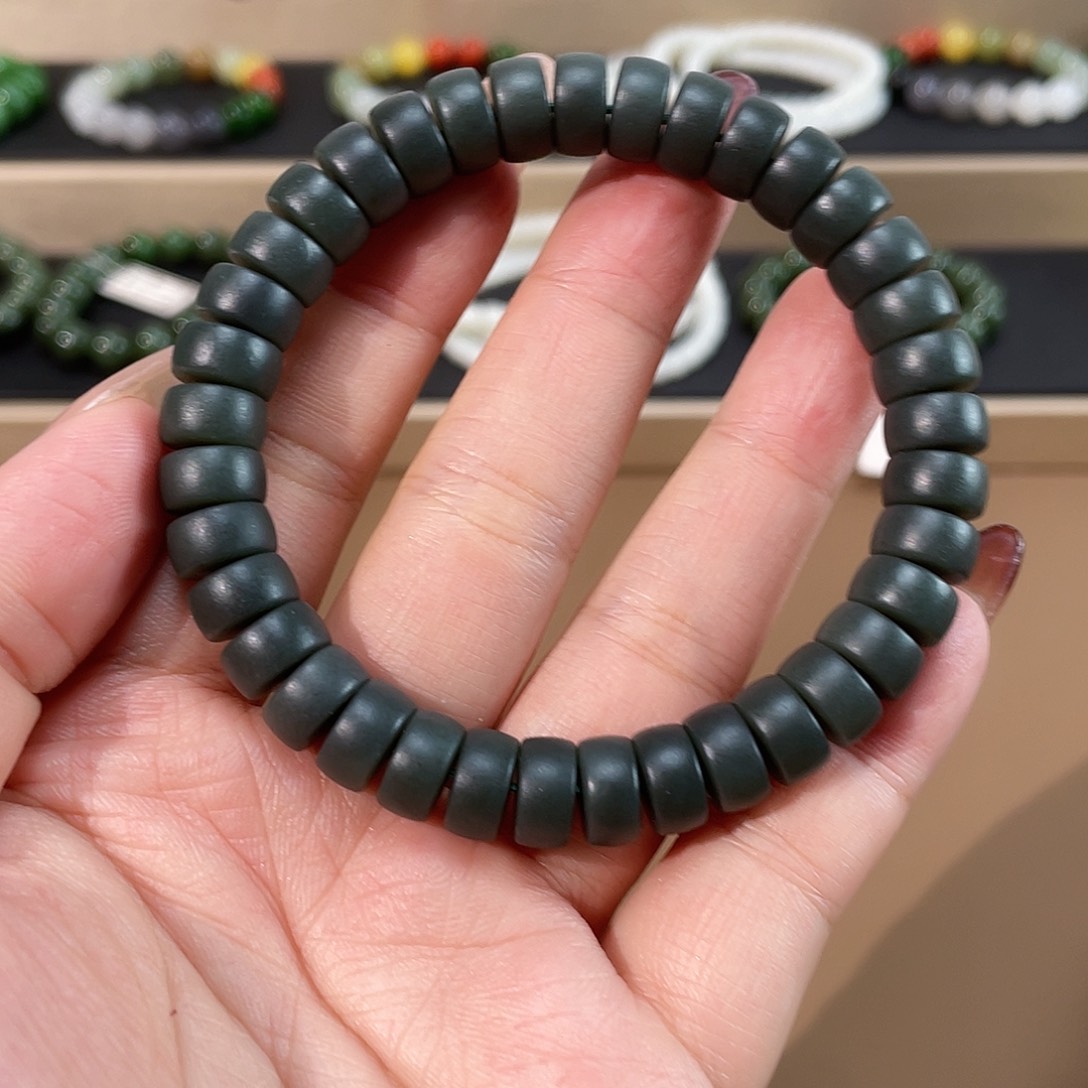 和田玉手链未镶嵌9.8叶城蓝 