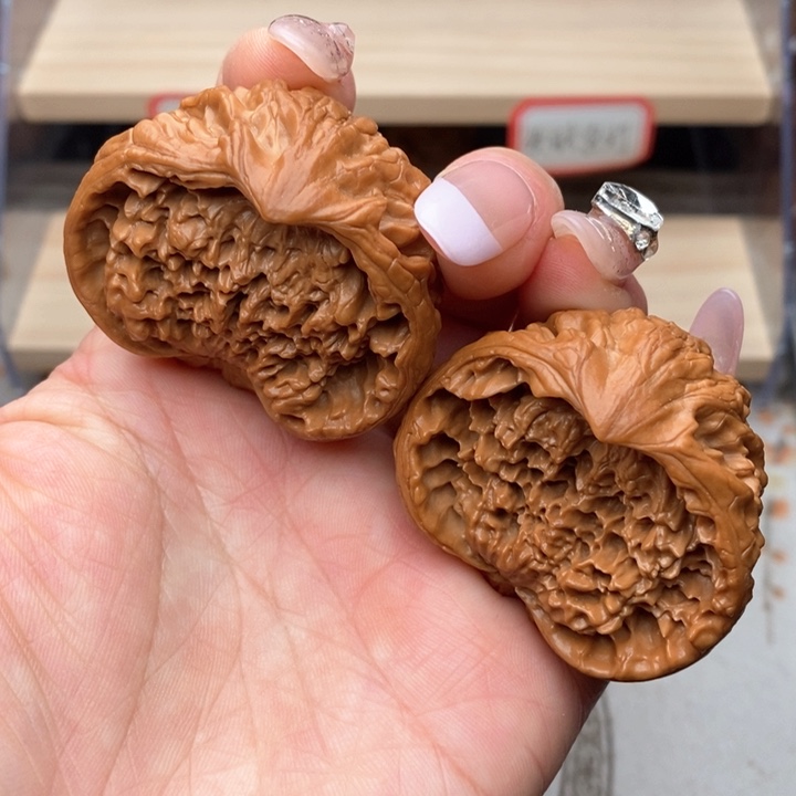 核桃把件蛇头聚宝盆