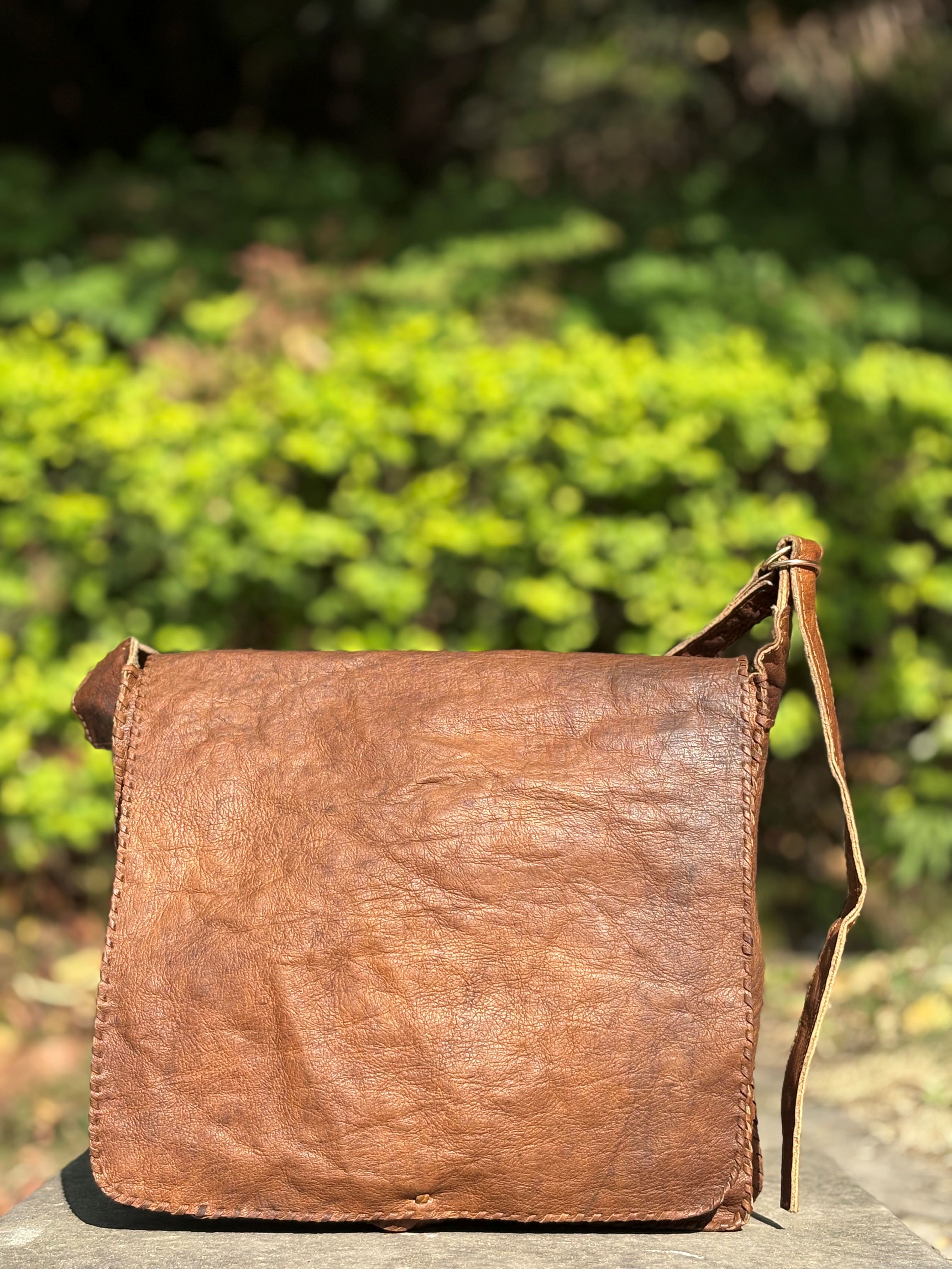 水牛皮真皮复古单肩斜挎男女同款邮差单肩斜挎包 不退换 介意勿拍