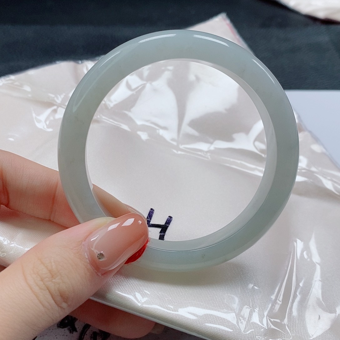 【闪购商品】未镶嵌手镯翡翠516号