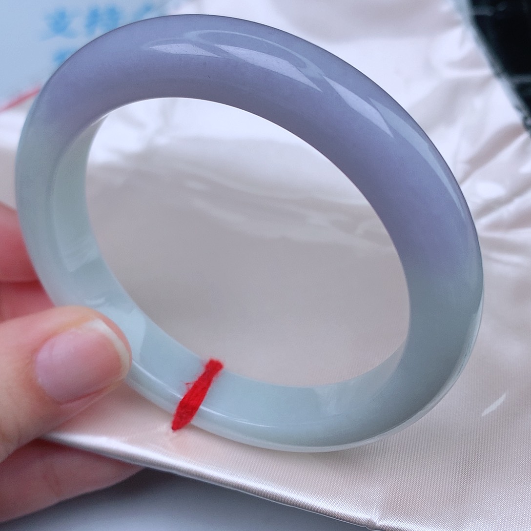 翡翠手镯未镶嵌天****儿天然