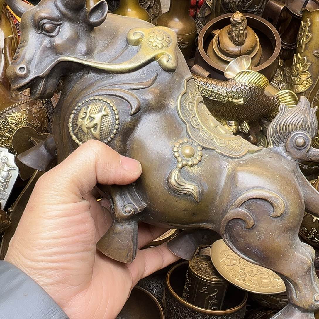 精品铜器，精美文玩