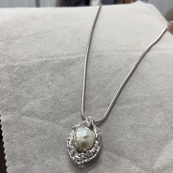 颈饰银S925镶嵌海水珍珠