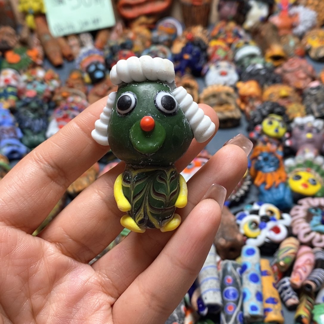 琉璃颈饰印度尼西亚羊