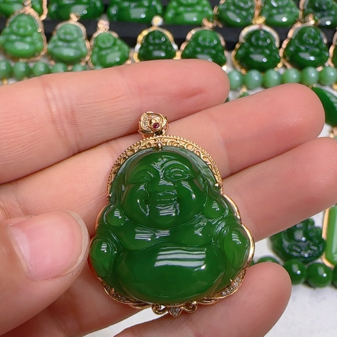 和田玉（碧玉）18K金镶嵌颈饰