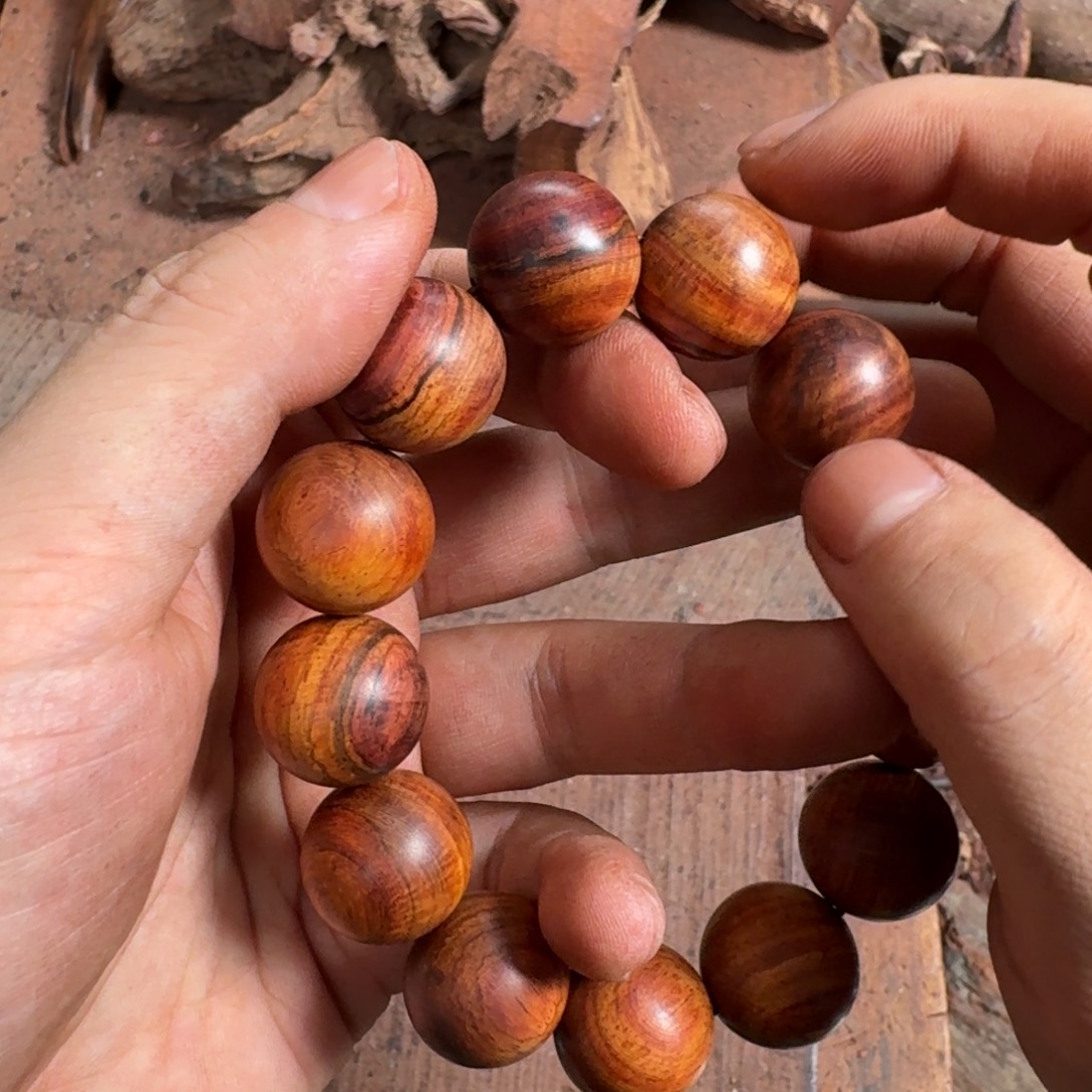 食***鱼黄花梨/降香黄檀手串海黄原料定制