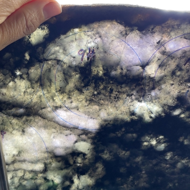 定制翡翠不退不换未镶嵌