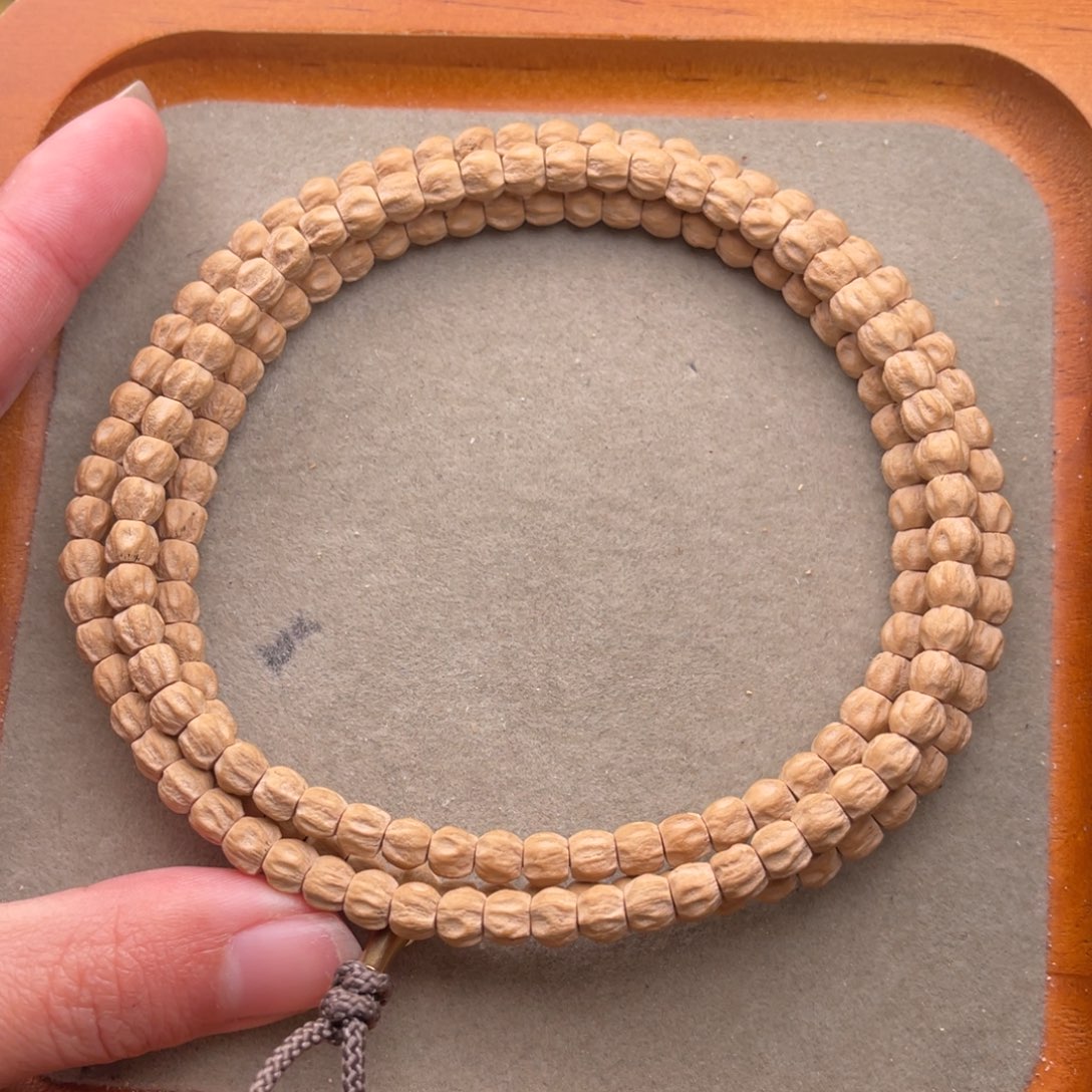 柏香籽/百香籽手串尺寸5.6